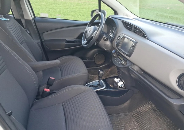 Toyota Yaris cena 42435 przebieg: 149860, rok produkcji 2016 z Góra małe 137
